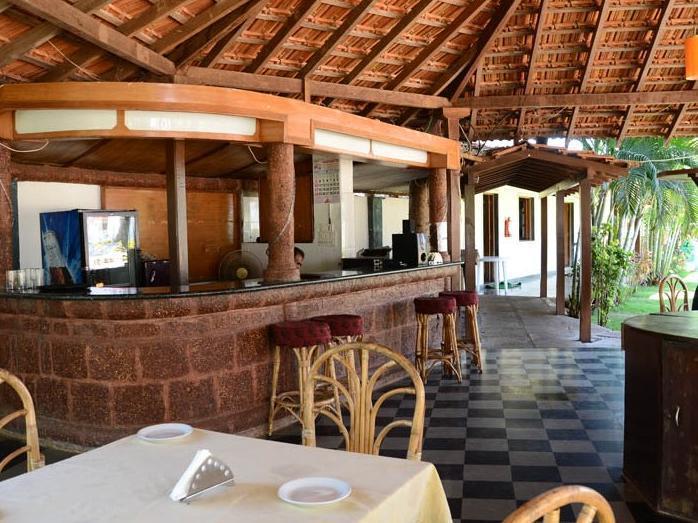 M N Resorts Baga Εξωτερικό φωτογραφία